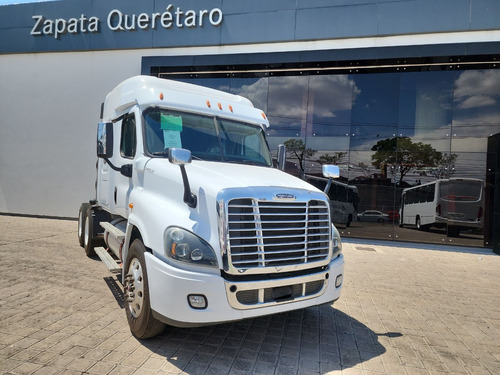 Cascadia 2016 Freightliner Tractocamion Seminuevo 18 Vel Ful