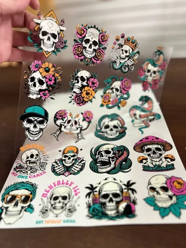 Plancha De Calcomanias Calaveras X19