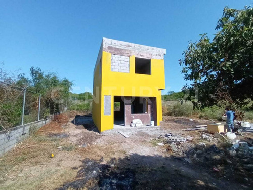 Quinta En Venta En Ejido La Esperanza En Cadereyta Jimenez
