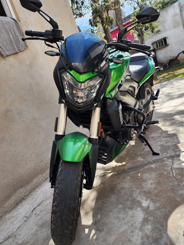 Bajaj Dominar 400 Ug