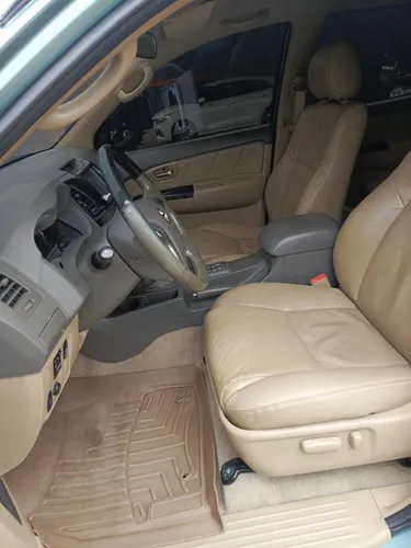 Toyota Fortuner 2012 4x4
