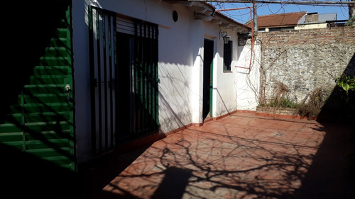 Imagen 24 de 27 de Haedo Norte Ph. 3 Amb Patios Parrilla, Entrada De Auto Compartida, Cerca De Rosales Y Autopista. Para Vivir Ya !!!!
