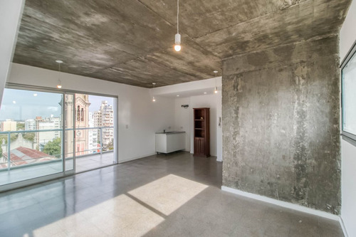 Oficina Venta, La Plata. Balcón, Terraza Y Privada