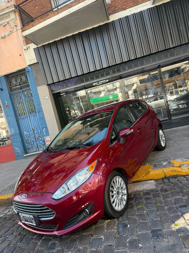 Ford Fiesta Kinetic 1.6 Titanium 120cv