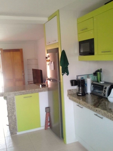 Townhouse En Conj. Residencial Los Roques Ciudad Flamingo Gm