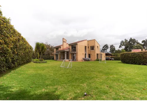 Casa En Arriendo En Guaymaral. Cod A8513