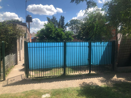 Venta Casa A Refaccionar En Moreno Barrio Trujui