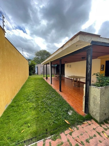Imagen 6 de 12 de Se Vende Casa 300m2 5h/5b/4p Santa Marta 4548