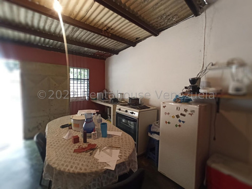 Imagen 14 de 30 de Casas En Venta Barquisimeto /04245565759