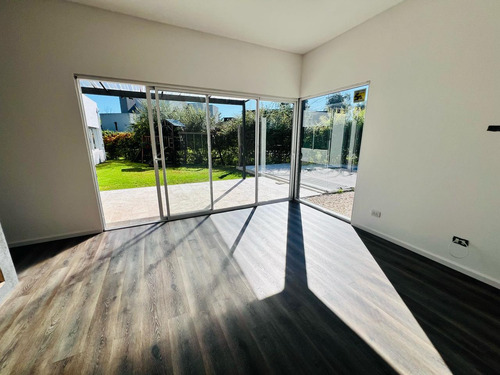 Casa Planta Baja 2 Habitaciones - Alvear De Benavidez Venta