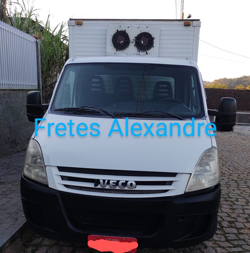 Imagem 3 de 7 de Iveco Daily 55c16