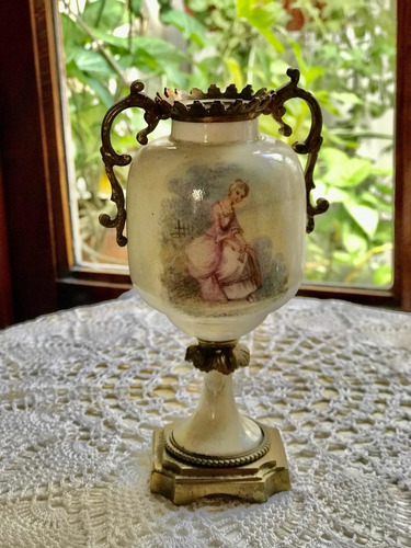Imagen 3 de 10 de Antigua Pequeña Ánfora De Porcelana Francesa Sevres