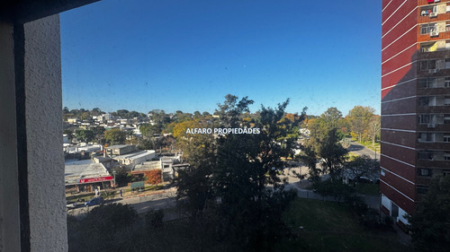 Parque Posadas Con Deposito De U$s2000 Al Administrador