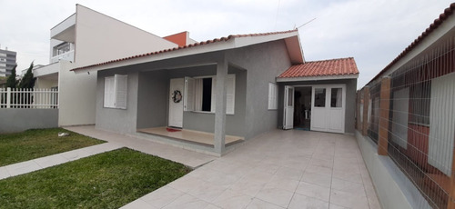 Imagem 1 de 7 de Casa À Venda Em Capão Da Canoa - Ca01451 - 69860368