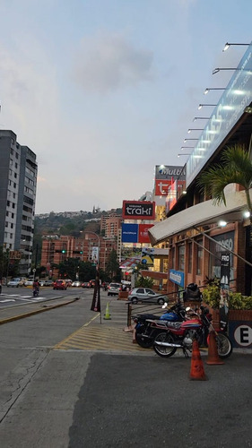 Apartamento En Alquiler Tipo Suite En La Boyera, El Hatillo