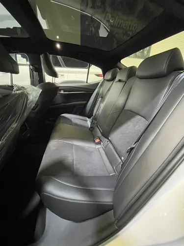 Toyota Camry 2.0 2024