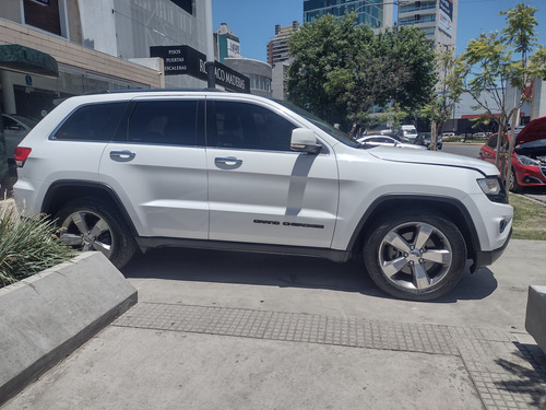 Jeep Grand Cherokee 3.6 Limited 286hp Techo + Llantas 18