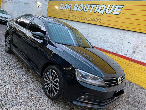 Volkswagen Vento 2.5 Advance Plus 170cv 2016