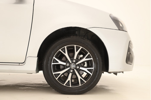 Toyota Etios 1.5 Xls At