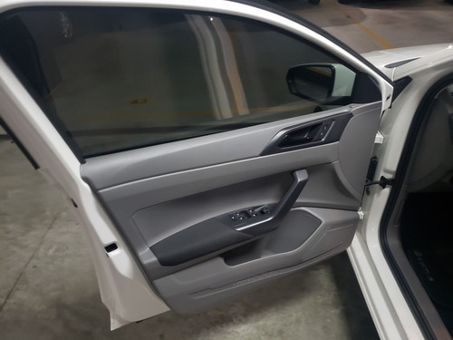 Volkswagen Virtus 2019 1.6 16v Msi Aut. 4p