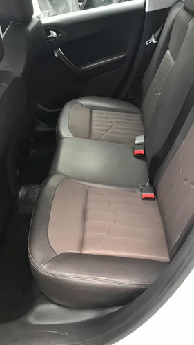 Peugeot 2008 1.6 Feline 2016