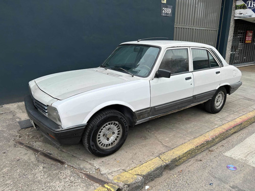 Imagen 4 de 10 de Peugeot 504 Base