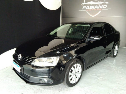 Volkswagen Jetta 2.0 Comfortline Flex 4p Tiptronic
