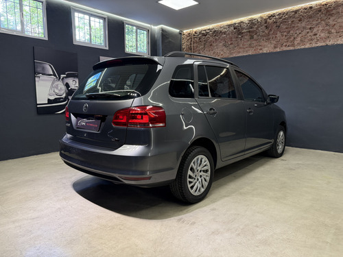 Volkswagen Suran 1.6 Comfortline 101cv