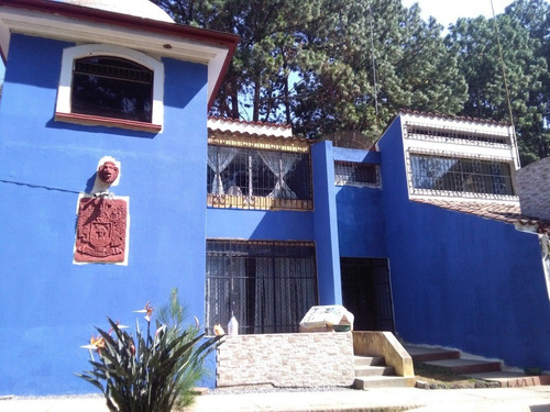 Imagen 3 de 30 de Vendo Hermosa Y Amplia Casa, Ubicada En Un Lugar De Ensueño, Rodeada De Naturaleza, Excelente Precio, 3 Salas, 4 Dormitorios, Alta Plusvalia Y Seguridad
