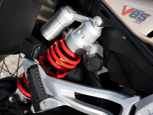 Moto Guzzi V85 Tt 2024 - Nuevo Lanzamiento
