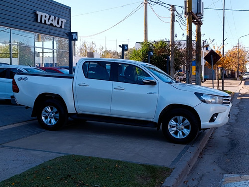 Toyota Hilux Pick-Up 2.8 Cd Srv 177cv 4x4