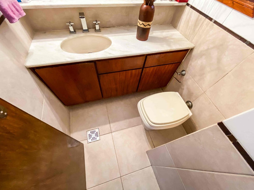 Imagen 6 de 30 de Venta Casa Devoto 6 Amb Cochera Y Jardin, Parrilla