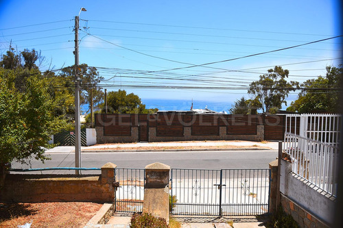 Venta Casa Tradicional, Algarrobo.