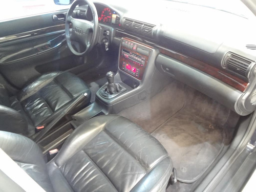 Audi A4 A4 2.8 V6 12V