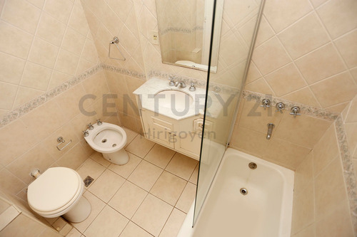 Departamento Venta 3 Ambientes Con Dep. Olivos Libertador.