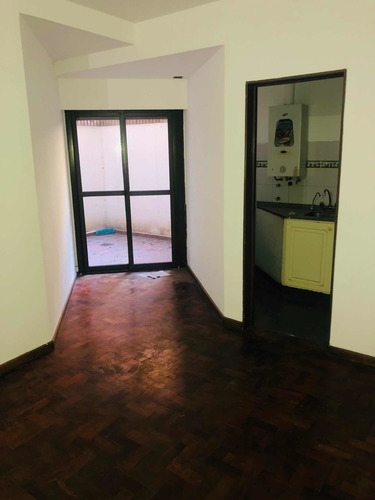 Imagen 11 de 24 de Oportunidad Nueva Córdoba 1 Dormitorio Con Patio Al Corazón Del Edificio Y Sin Inquilino Mira El Video !!