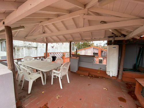 Alquiler Casa En Olivos 4 Ambientes
