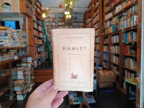 Hamlet. William Shakespeare. (Usado)