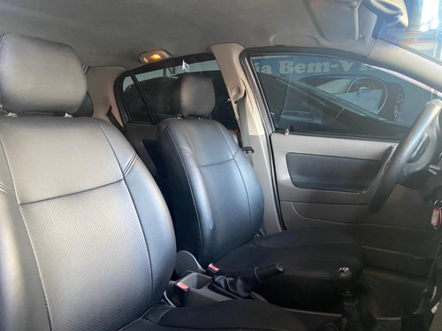 Imagem 7 de 11 de Chevrolet Astra Sedan 2.0 16v Gasolina Manual