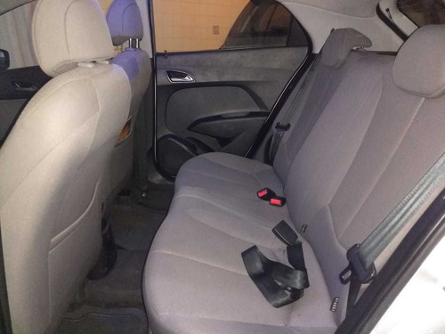 Hyundai Hb20 1.6 Premium Flex 5p 2013
