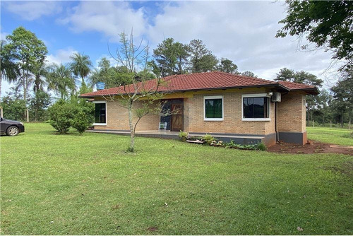 Imagen 2 de 9 de Vendo Casa Con Amplio Patio En Pirapó Centro: 3 Habitaciones Y 2 Baños