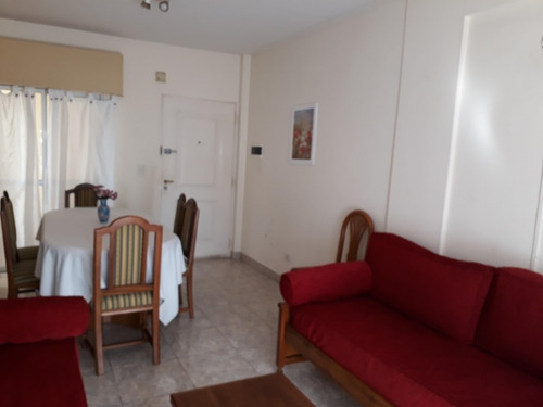 Imagen 2 de 17 de Departamento 2 Dormitorios -3 Ambientes Por Dia O Semana