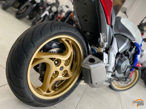 Imagem 5 de 10 de Honda Cb1000r