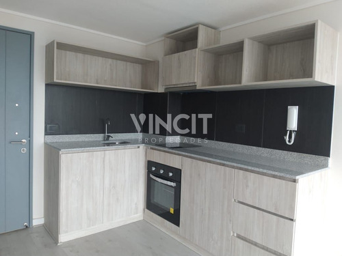 Departamento De 1d + E + B / 50%dcto/ La Cisterna
