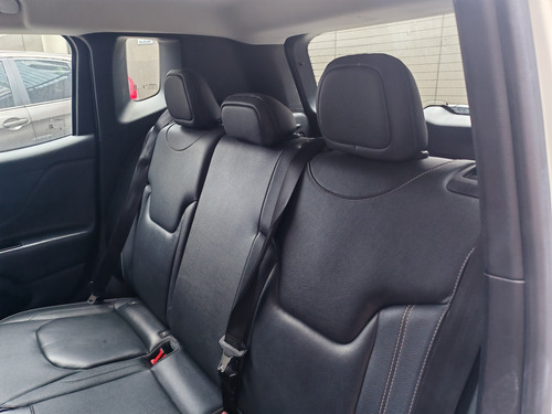 Jeep Renegade 1.3 Latitude Fwd At