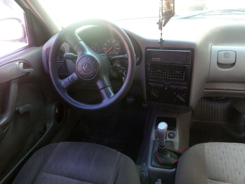 Volkswagen Gol Gol M.i 8v 4 Portas