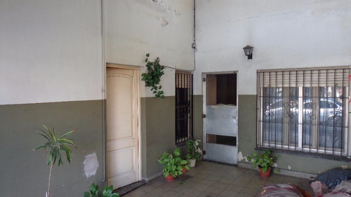 Imagen 2 de 14 de Casa Ph En Venta Cond En Lanus Oeste