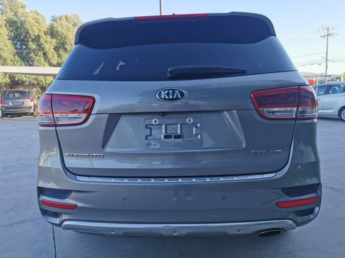 Imagen 6 de 15 de Kia Sorento Sxl Awd Modelo 2017 Motor 3.4 3.3l Automatico