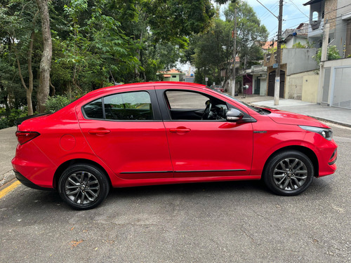 Fiat Cronos 1.3 Drive Flex 4p