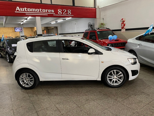 Imagen 8 de 11 de Chevrolet Sonic 1.6 Ltz Full Full 2012